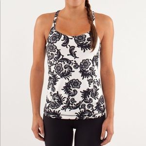 Lululemon Free To Be Tank SZ 4 - laceoflauge